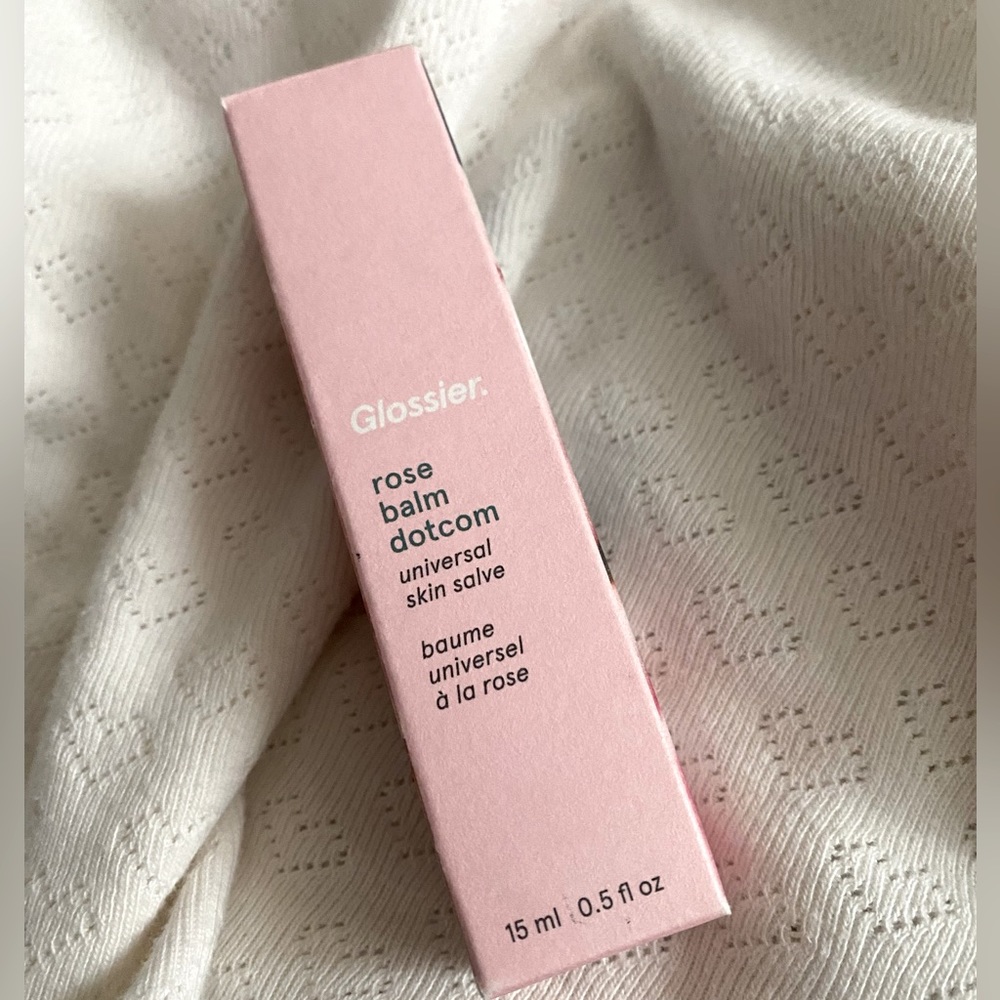 Glossier Balm Dot Com